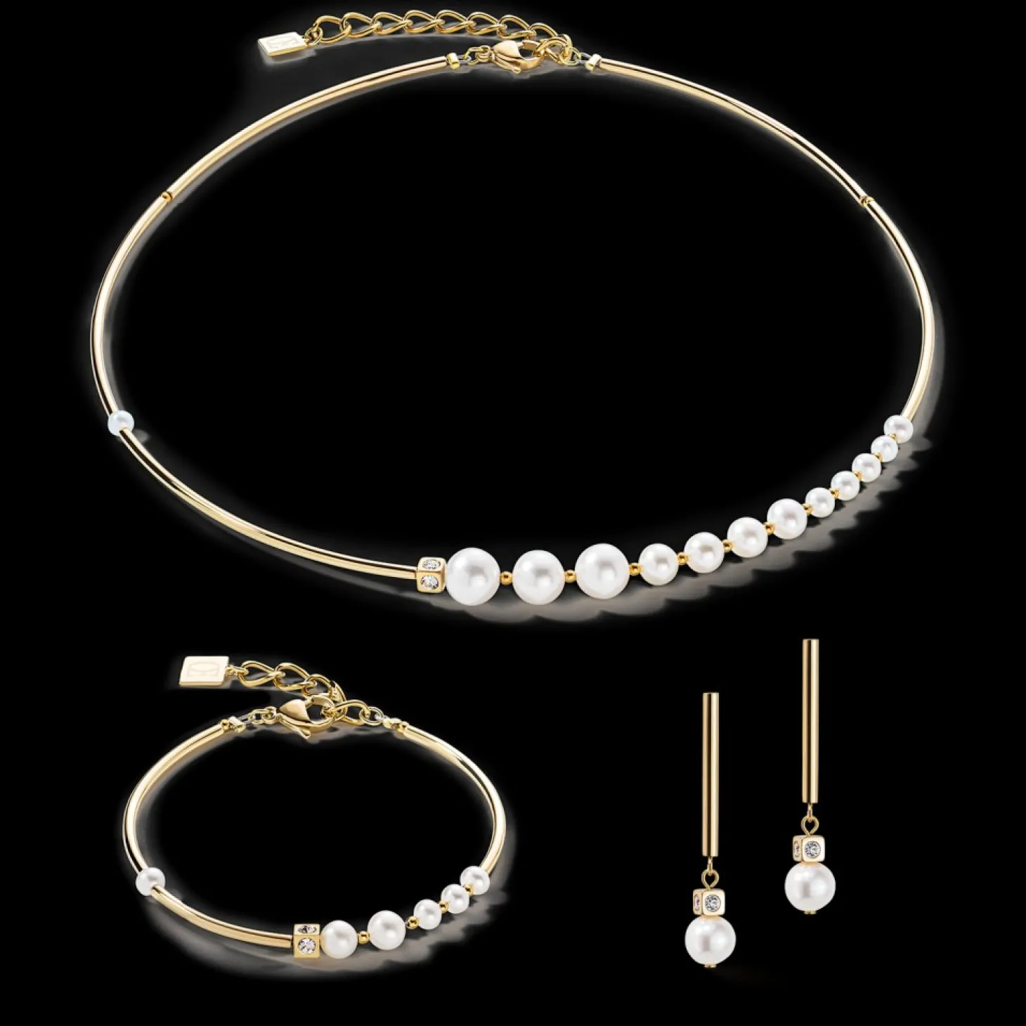 COEUR DE LION Earrings Asymmetry Freshwater Pearls & Stainless Steel White-Gold