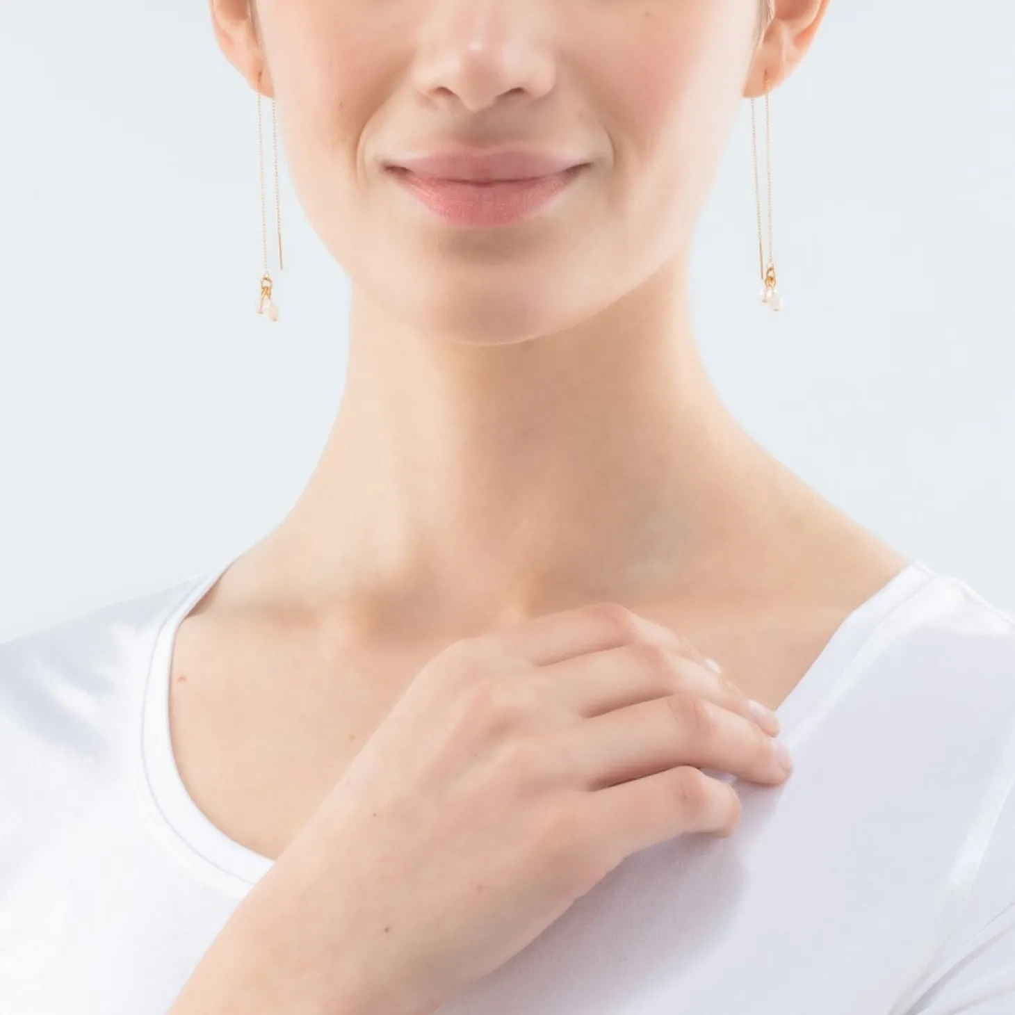 COEUR DE LION Small Guardian Earrings White